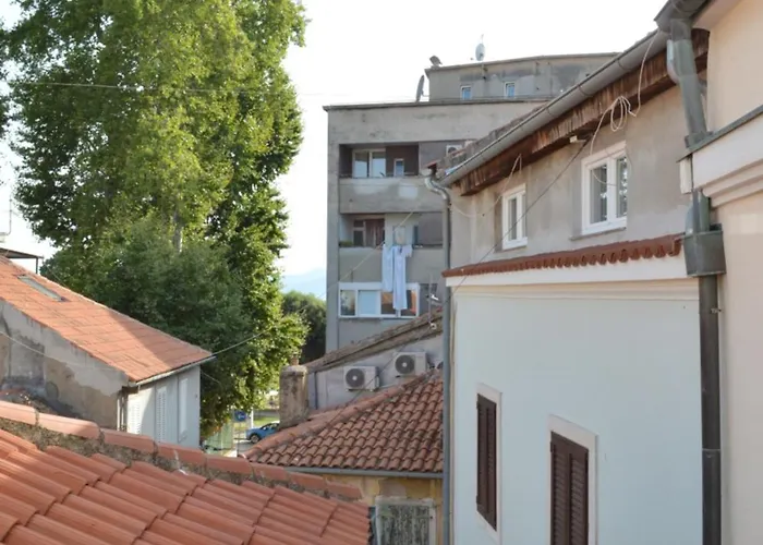 K Old Town Self Check In زادار