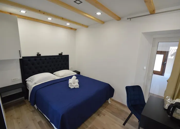 K Old Town Self Check In شقة زادار