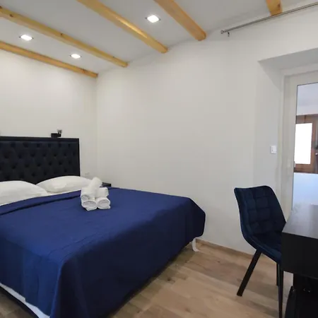 K Old Town Self Check In *