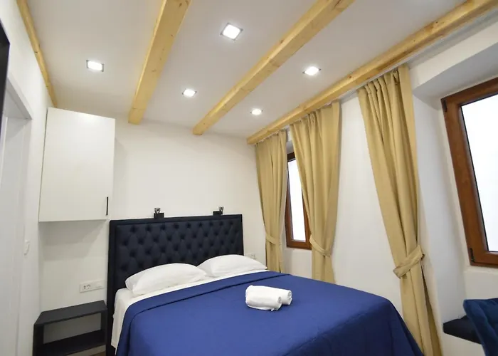 K Old Town Self Check In Apartament *