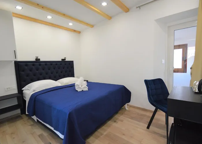 K Old Town Self Check In