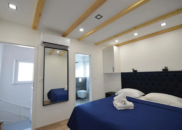 K Old Town Self Check In